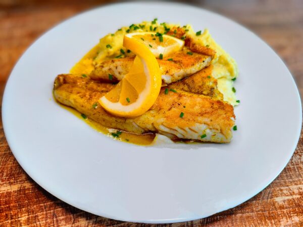 Grilovaný filet z morského vlka, wasabi zemiakové pyré